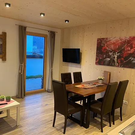 샬레 Chalet Fuegen *