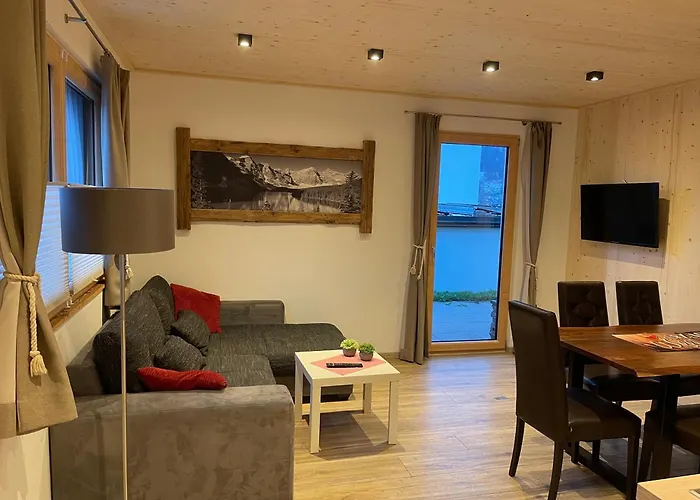 Chalet Fuegen * Fügen