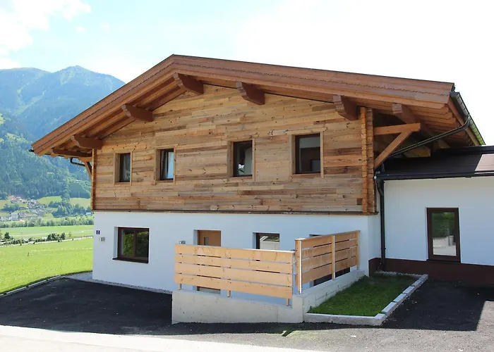 Chalet Fuegen Domek alpejski